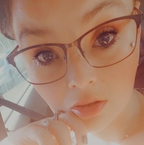 Meet your Posher, Britney - Picture 1 of 1